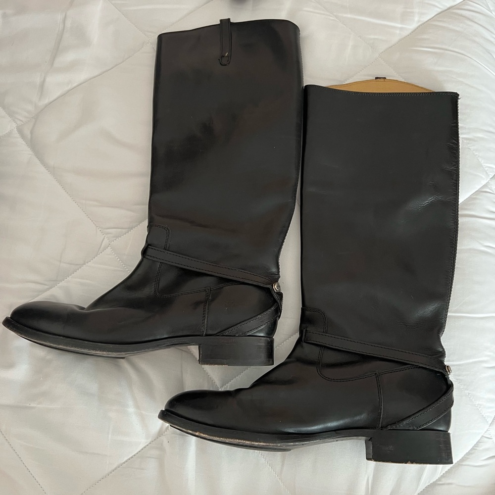 Frye Lindsay Plate Riding Boots (pull-on)
Size 9.5